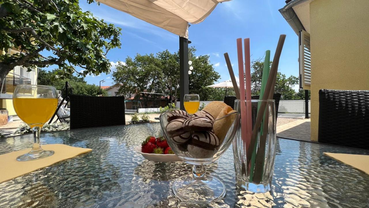 Apartament House Roca Vodice Zewnętrze zdjęcie