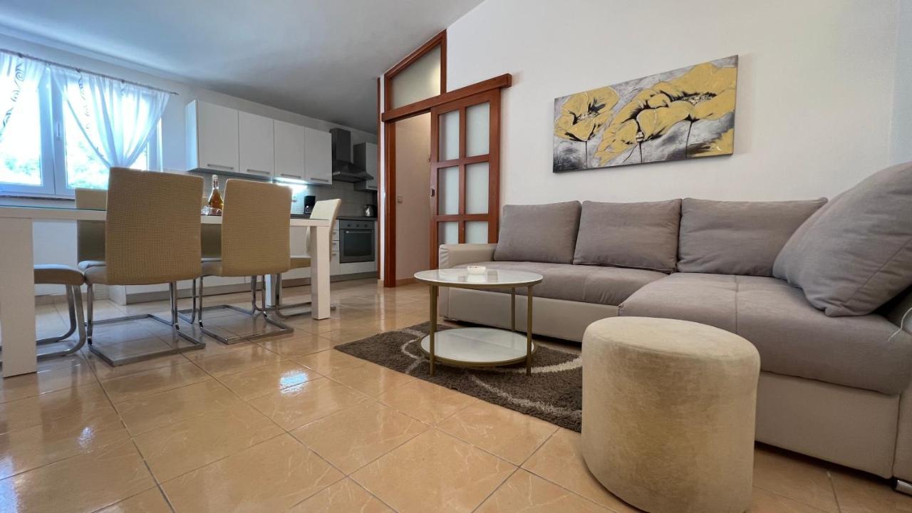 Apartament House Roca Vodice Zewnętrze zdjęcie