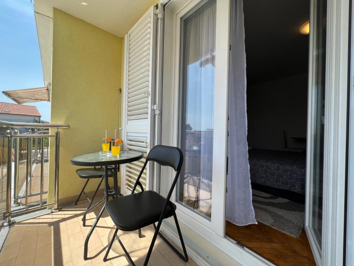 Apartament House Roca Vodice Zewnętrze zdjęcie