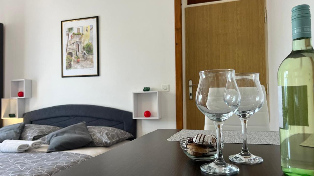 Apartament House Roca Vodice Zewnętrze zdjęcie