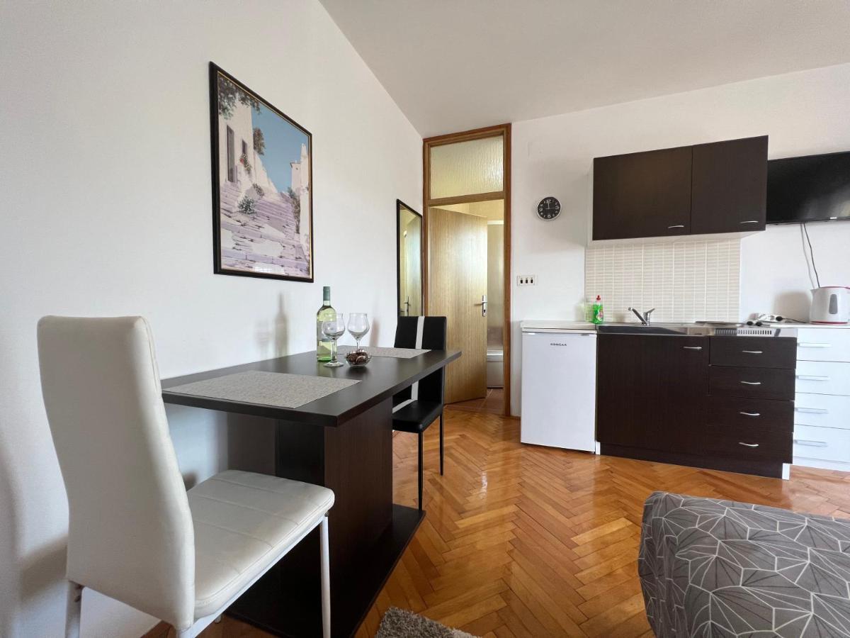 Apartament House Roca Vodice Zewnętrze zdjęcie