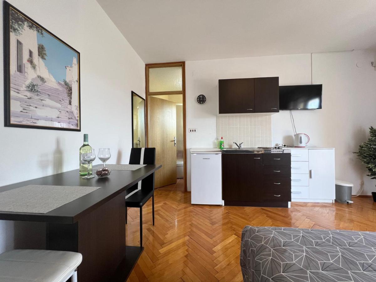 Apartament House Roca Vodice Zewnętrze zdjęcie